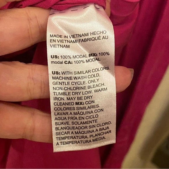 CHICO’S Women Pink Fuchsia 100% Modal Button Long Sleeve Top Size 2 (12/14) - Picture 6 of 7